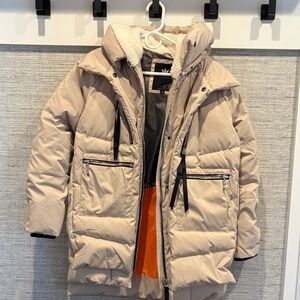 OROLAY Beige Puffer Jacket with Black Accents